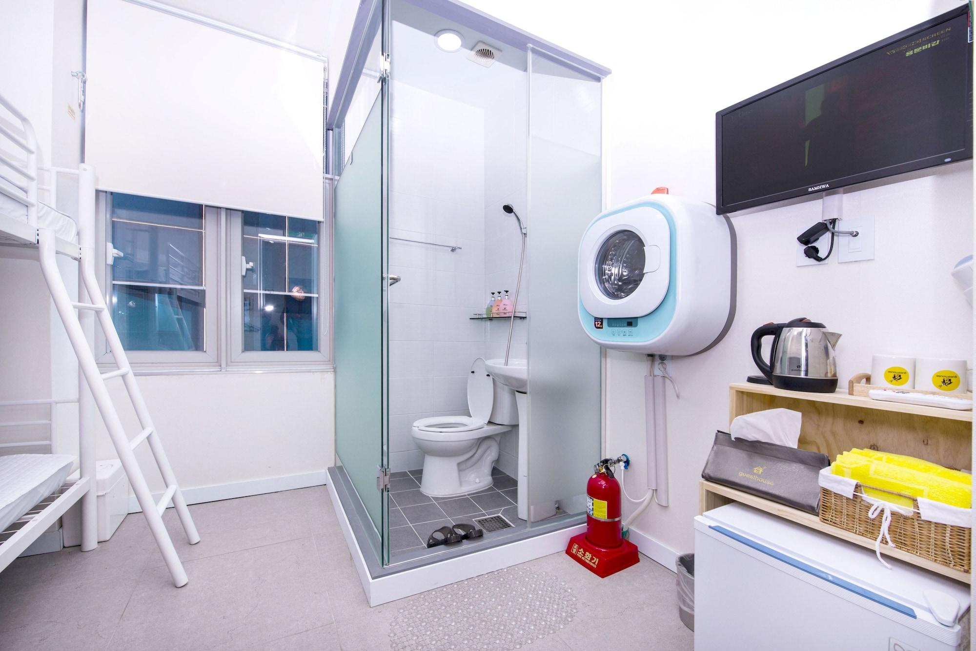 24 Guesthouse Kyunghee University โซล ภายนอก รูปภาพ