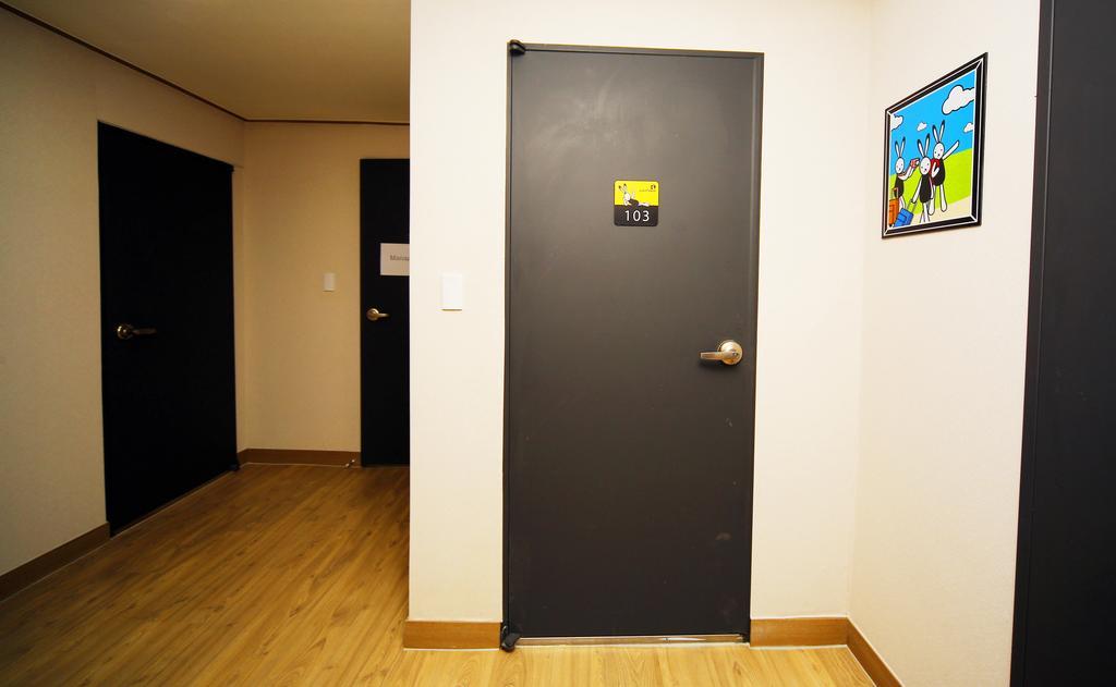 24 Guesthouse Kyunghee University โซล ภายนอก รูปภาพ